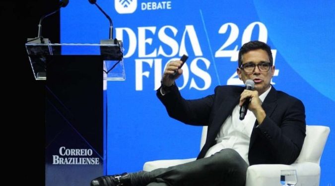 Campos Neto diz que BC vai avançar na monetização de dados financeiros