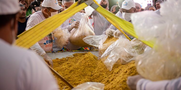 BOA VISTA JUNINA  Um dos principais símbolos do arraial, Maior Paçoca do Mundo coleciona recordes ao longo dos anos