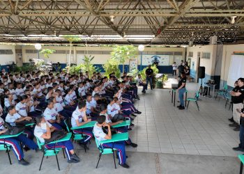 OPERAÇÃO HAGNOS  Polícia Civil leva palestra sobre prevenção de crimes sexuais para jovens em Bonfim