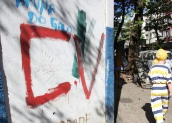 Rio busca apoio dos EUA para combater o Comando Vermelho