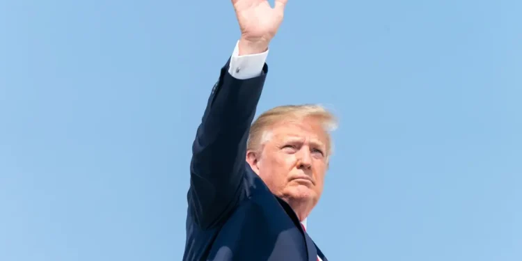 ACENO REPUBLICANO  Trump publica carta aberta a Bolsonaro: ‘Este julgamento deve terminar imediatamente’; leia a íntegra