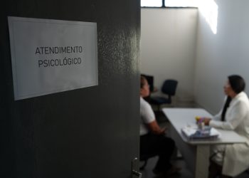 PÚBLICO DA CASA  Escolegis oferece atendimento psicológico gratuito a servidores e alunos 