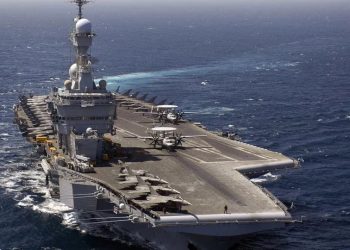 Navios enviados por Trump têm mais poder de fogo que a Venezuela
