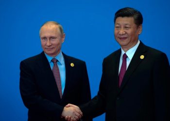 Reuters retira do ar vídeo de conversa entre Putin e Xi Jinping após exigência de mídia estatal chinesa