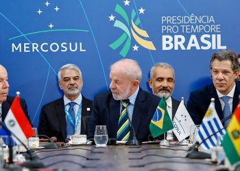 Na Cúpula do Mercosul, Lula critica possível intervenção dos EUA na Venezuela e diz que “seria uma catástrofe”