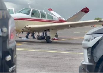 Avião com barras de ouro que valem milhões é apreendido em Boa Vista