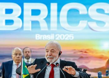 RELAÇÕES EXTERIORES    Em três anos, Brasil consolida nova fase da política externa e amplia influência global