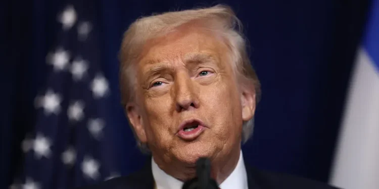 Governo Trump diz ter revogado mais de 100 mil vistos em 2025