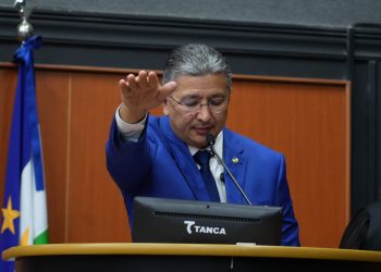 TRANSIÇÃO NO EXECUTIVO  ALERR oficializa posse de Edilson Damião no Governo de Roraima após renúncia de Denarium