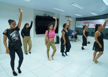 DANÇA E QUALIDADE DE VIDA  Chame abre inscrições para aulas de jazz voltadas ao público feminino