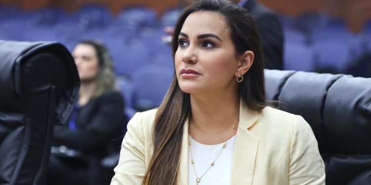 Deputada Joilma Teodora apresenta indicações para melhorar infraestrutura rural e segurança nas escolas em Roraima