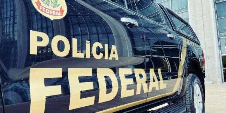 Delegados da PF ameaçam parar operações e cobram ação do governo Lula