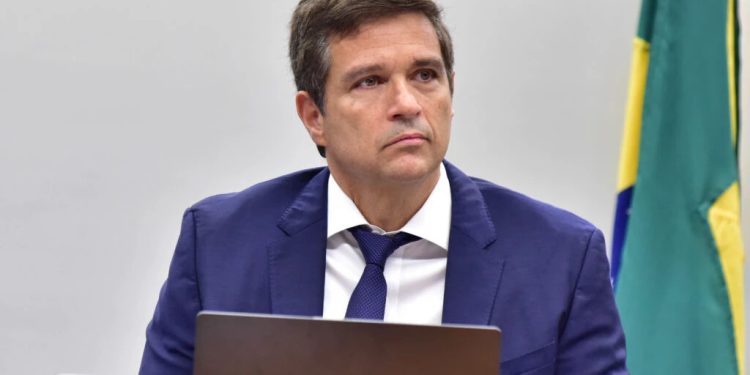 Campos Neto se manifesta pela primeira vez sobre o caso Master