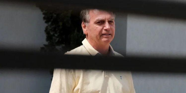 Ala do STF teme impacto político de piora de saúde de Bolsonaro