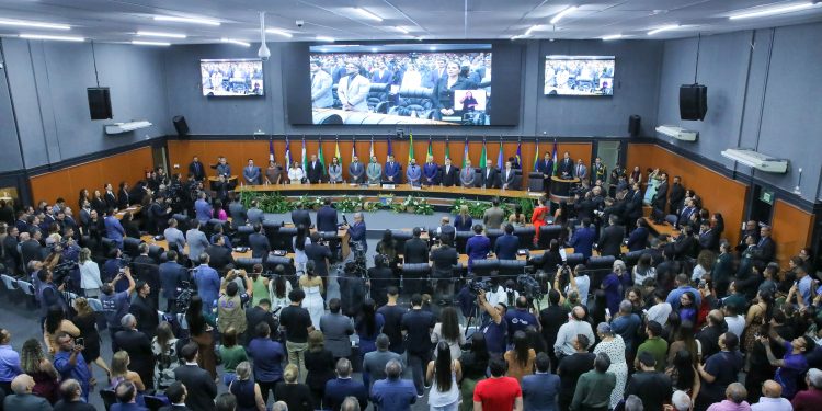 APÓS DECISÃO DO TSE  ALERR oficializa troca de comando interina nos Poderes Executivo e Legislativo