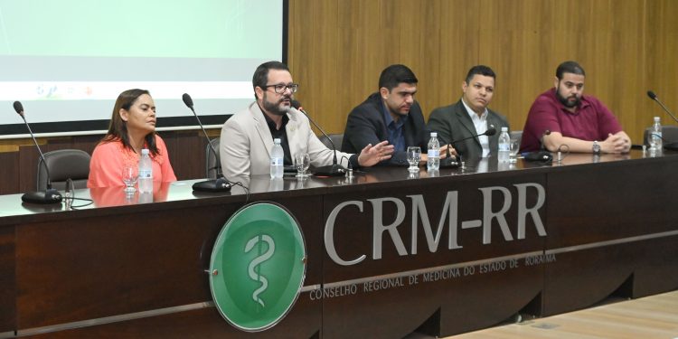 CRM-RR promove evento de debate sobre segurança do médico com gestores de saúde e autoridades estaduais