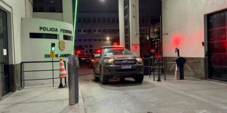 Praça Linear na avenida dos Trabalhadores amplia espaço de lazer e convivências dos moradores