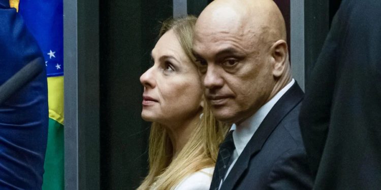 Receita: Master pagou R$ 80 milhões a escritório da mulher de Moraes