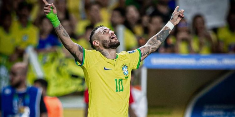 Ancelotti convoca o Brasil para a Copa do Mundo com Neymar