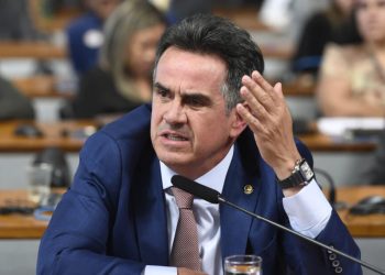 Ciro Nogueira é alvo de operação da PF sobre o caso Master