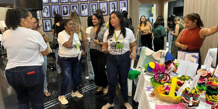 SAÚDE MENTAL Exposição de artes do Caps III destaca expressão e reinserção social de pacientes