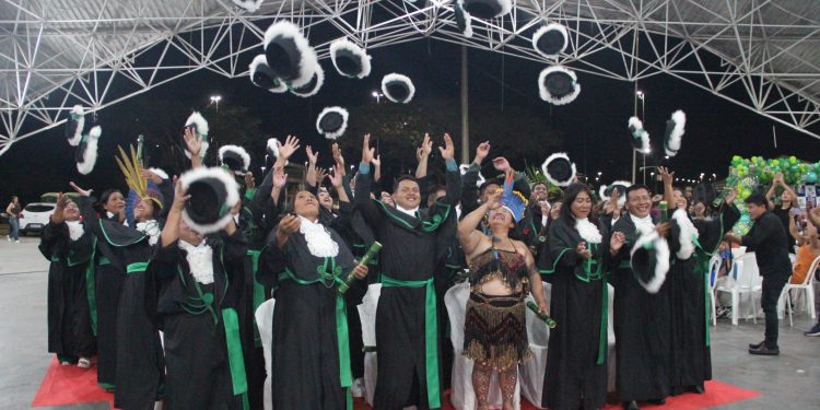 EDUCAÇÃO INDÍGENA  Professores formados nos Magistérios Indígena Tamarai e Tamî’kan vão fortalecer o ensino nas comunidades 