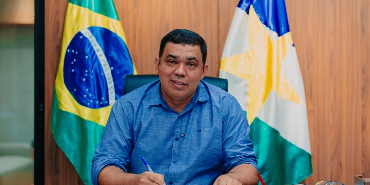 PRIMEIRO ESCALÃO  Governador Soldado Sampaio nomeia novos secretários estaduais