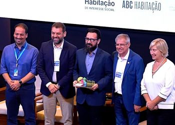 AQUI TEM MORAR MELHOR  Programa de regularização fundiária conquista prêmio nacional pela quinta vez consecutiva