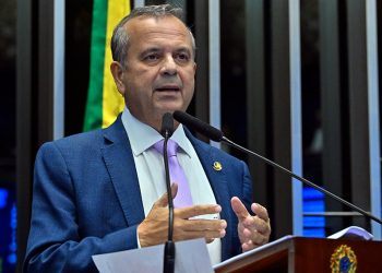 Marinho denuncia manobra bilionária e acusa governo Lula de golpe fiscal