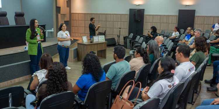 TURISMO E INCLUSÃO  ALERR inicia capacitação sobre turismo inclusivo com foco no atendimento a pessoas autistas
