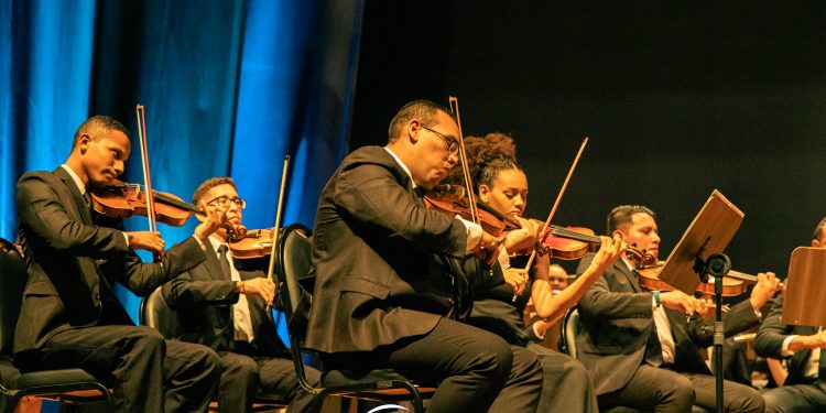 Sesc Roraima apresenta ‘Concerto de Amor’ solidário em homenagem ao Dia dos Namorados