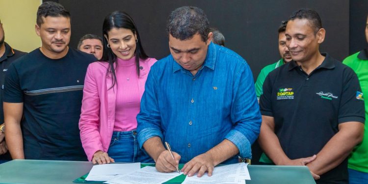MOBILIDADE  Governador Soldado Sampaio regulamenta transporte alternativo e táxi intermunicipal em Roraima