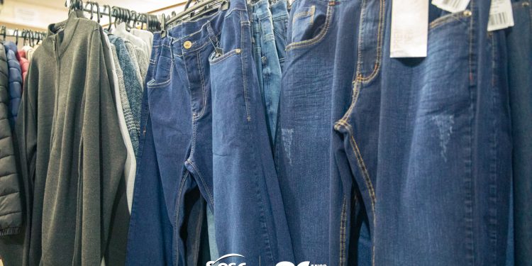 Sesc lança campanha de arrecadação de jeans para transformar peças usadas em oportunidades de renda