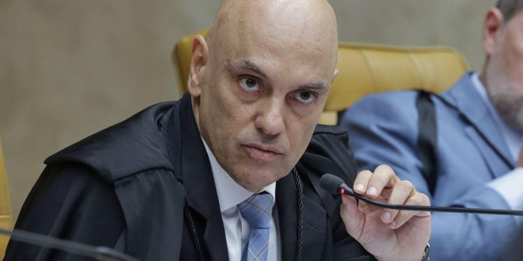Rumble e Trump Media pedem condenação imediata de Moraes
