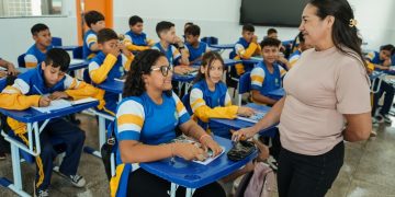 Prefeitura convoca professores para reforçar Rede Municipal de ensino no retorno às aulas