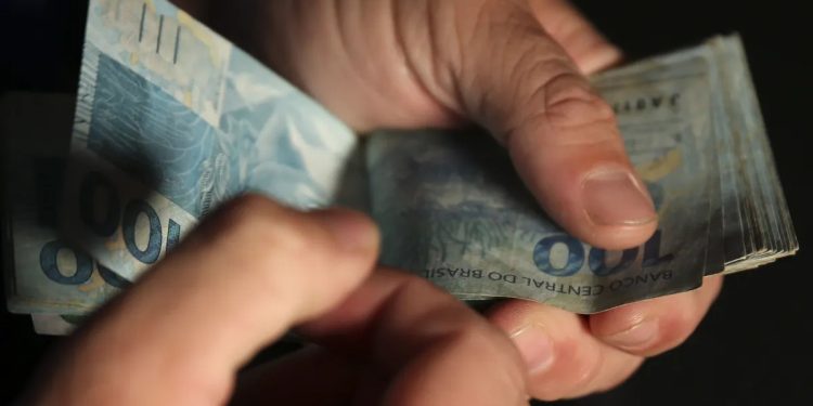 Datafolha: 65% consideram que depender menos do governo melhora a vida