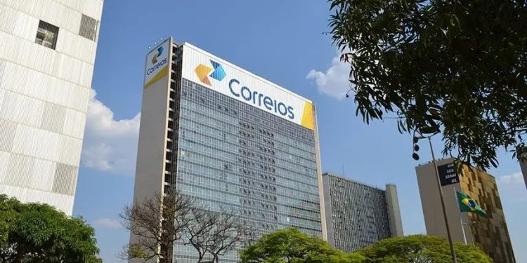 Governo recorre ao TCU contra decisão sobre plano dos Correios